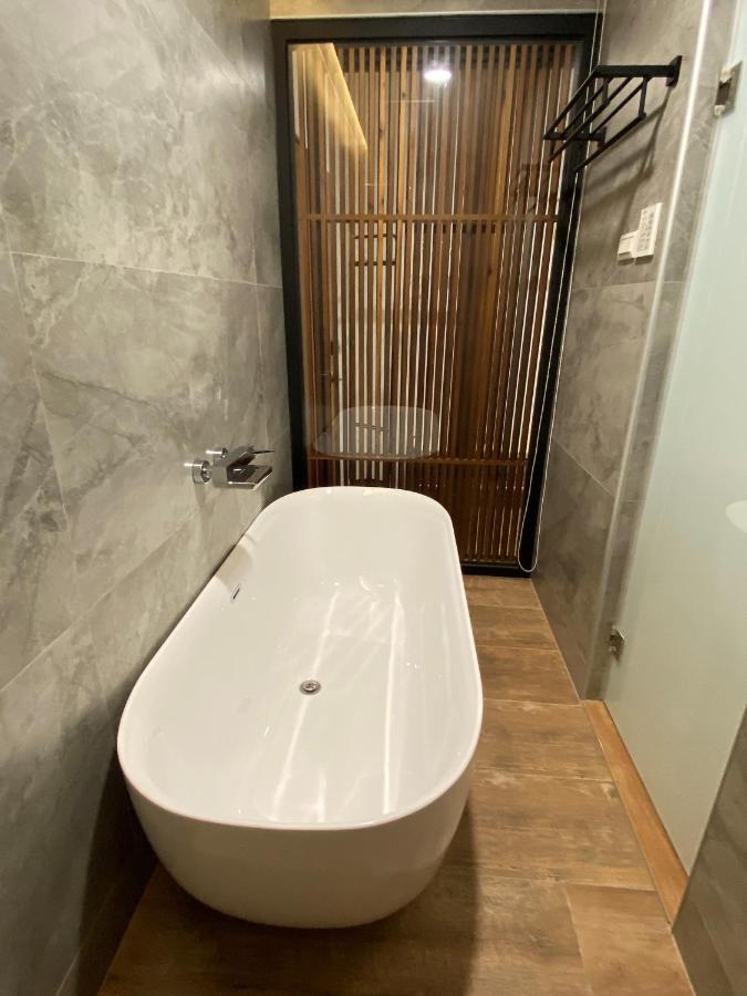 De Provintia Straat B&B Tainan Exterior photo