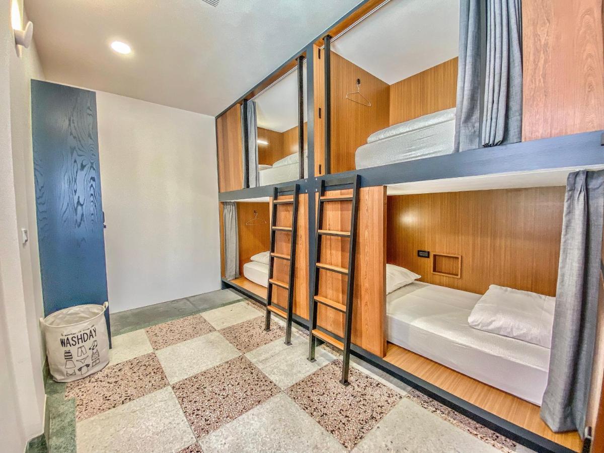 De Provintia Straat B&B Tainan Exterior photo